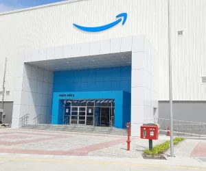 Amazon Warehouse